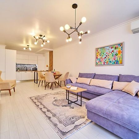 Premium Center Apartment In Grand Karavel Várna Kültér fotó
