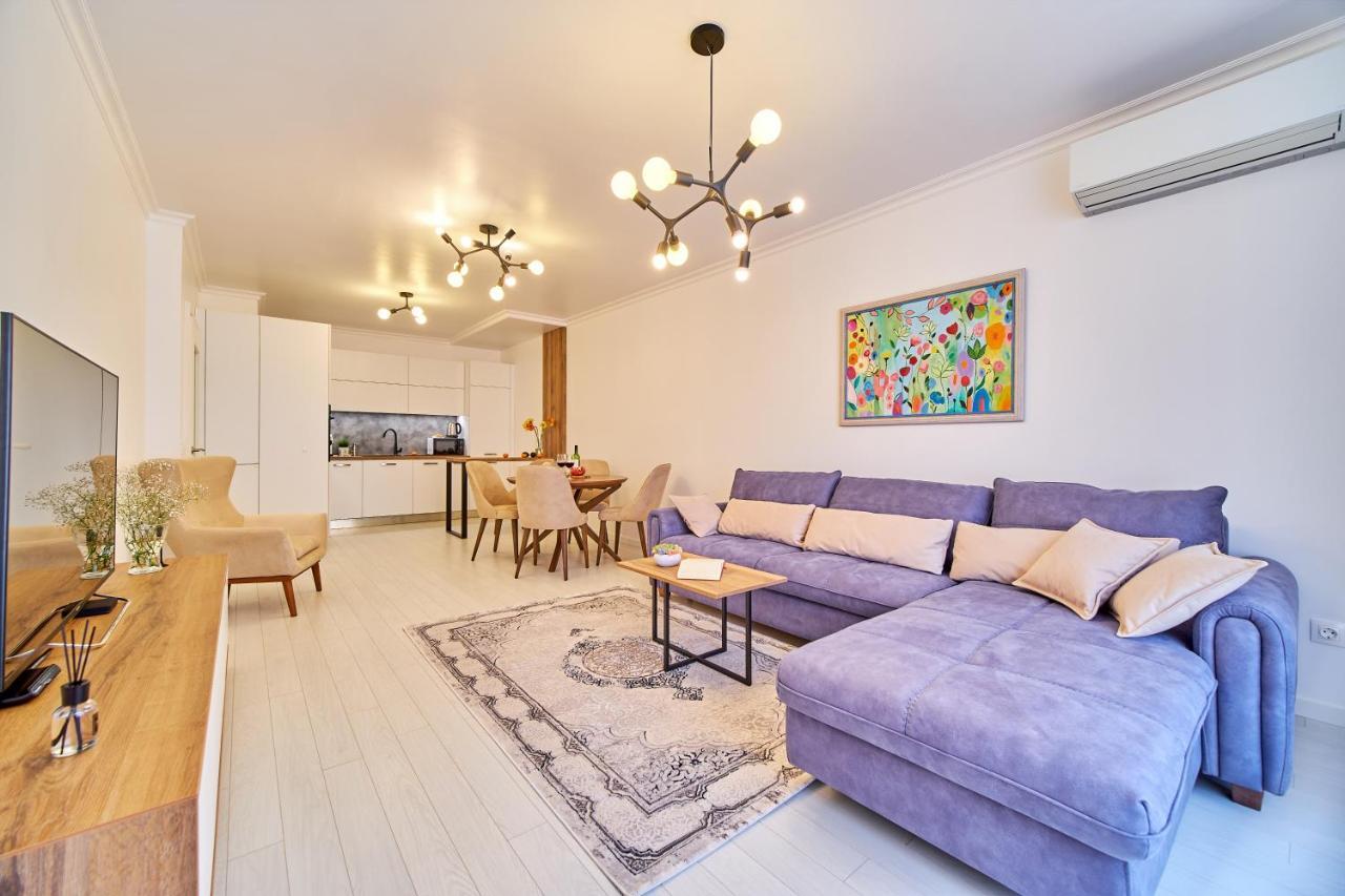Premium Center Apartment In Grand Karavel Várna Kültér fotó