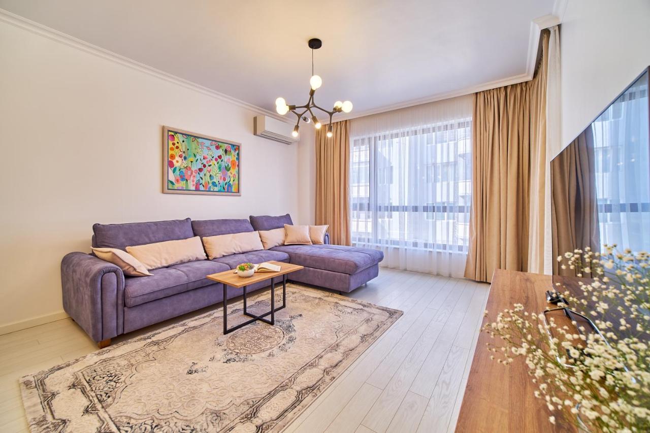 Premium Center Apartment In Grand Karavel Várna Kültér fotó