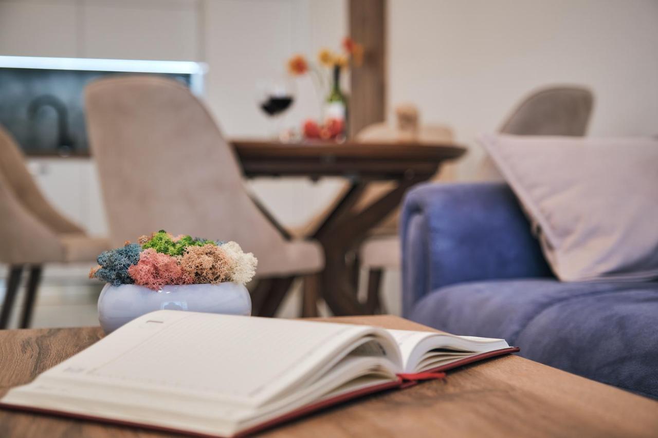Premium Center Apartment In Grand Karavel Várna Kültér fotó