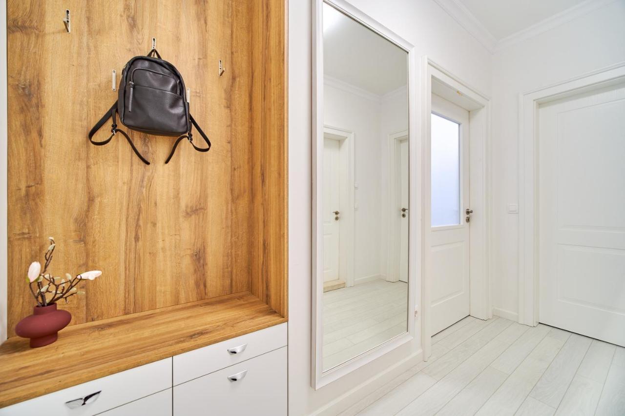 Premium Center Apartment In Grand Karavel Várna Kültér fotó